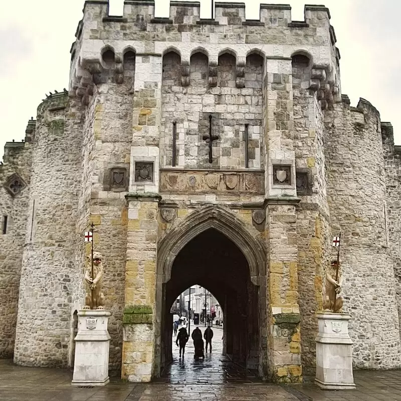 Bargate