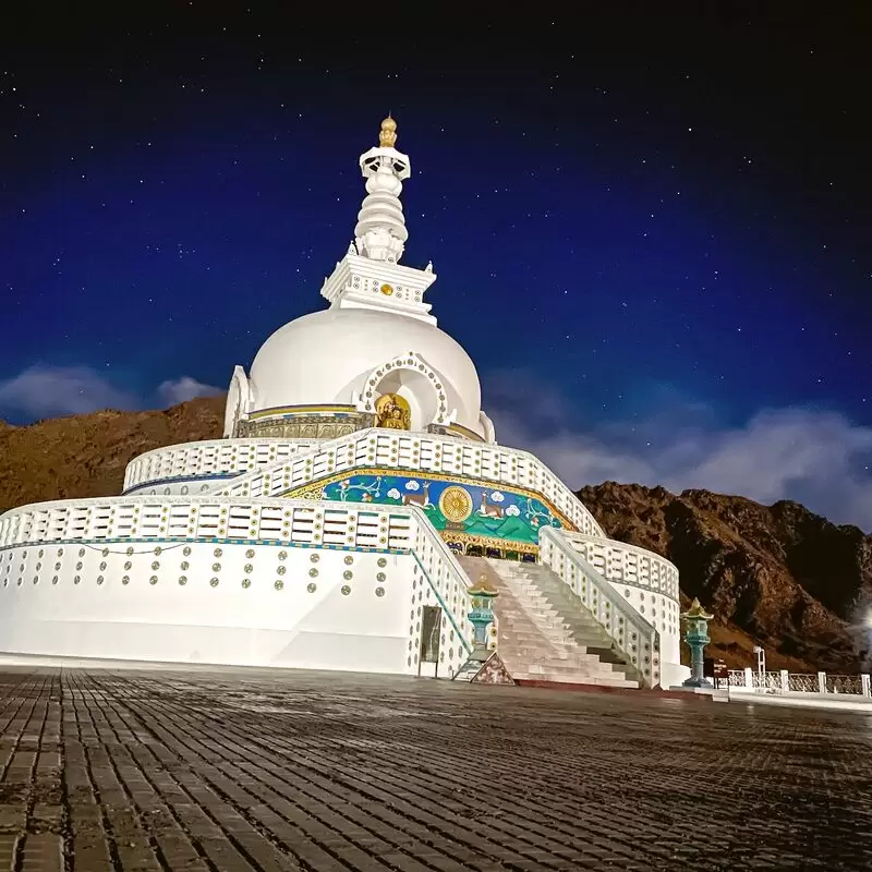 Shanti Stupa